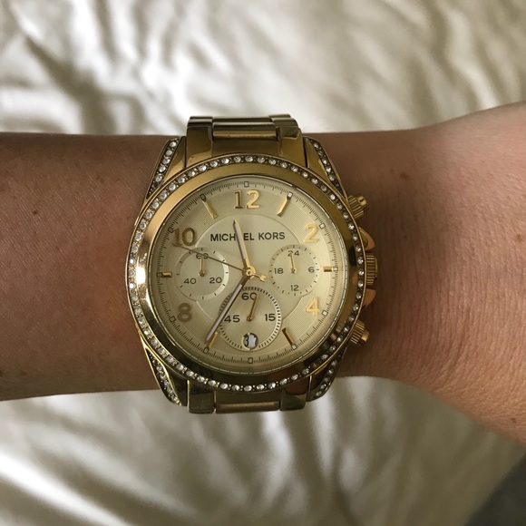 Gold MK Watch - Picture 1 of 3